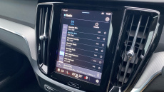 Volvo V60 2.0 B4P Plus Dark 5dr Auto [7 speed] Petrol Estate